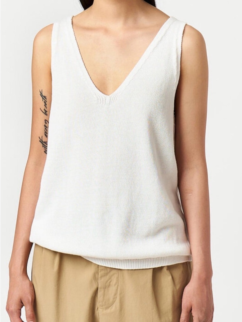 Babaton Knitted Tank Top Cream Deep V‑Neck size L cotton and cashmere blended